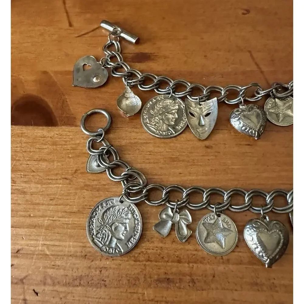 Unbranded unique set